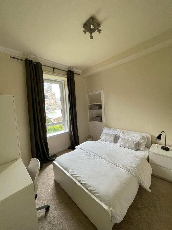 Beautiful 2 Bedroom Apartment- Prime location, Aberdeen centre Extérieur photo